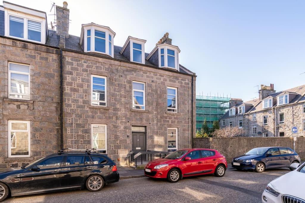 West End @ Netflix @ Newly Built Apartment Aberdeen Luaran gambar