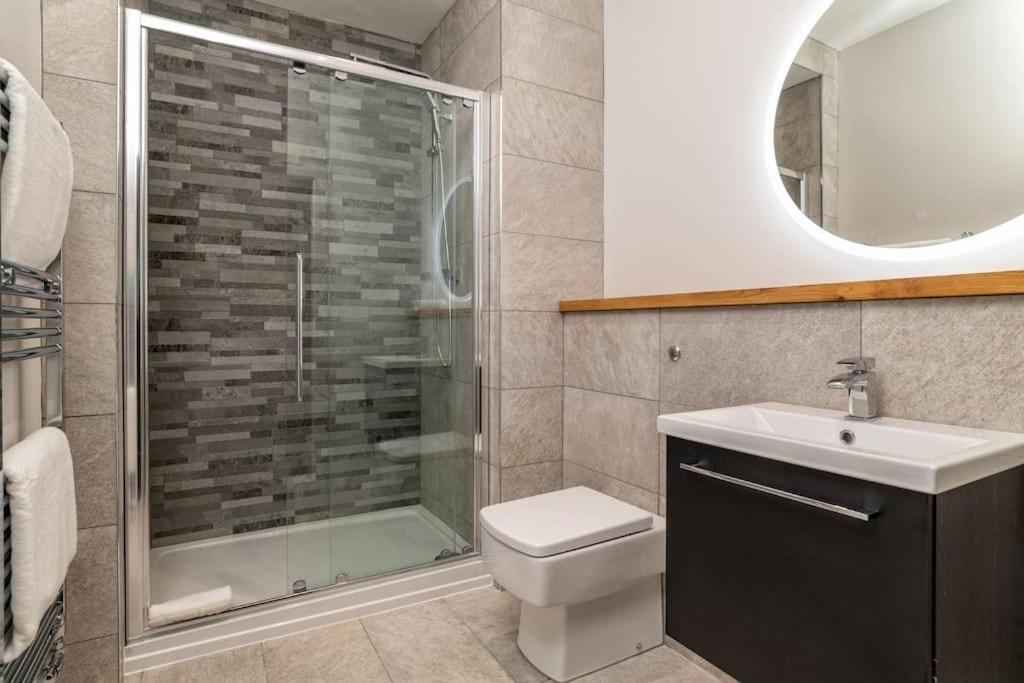 West End @ Netflix @ Newly Built Apartment Aberdeen Luaran gambar